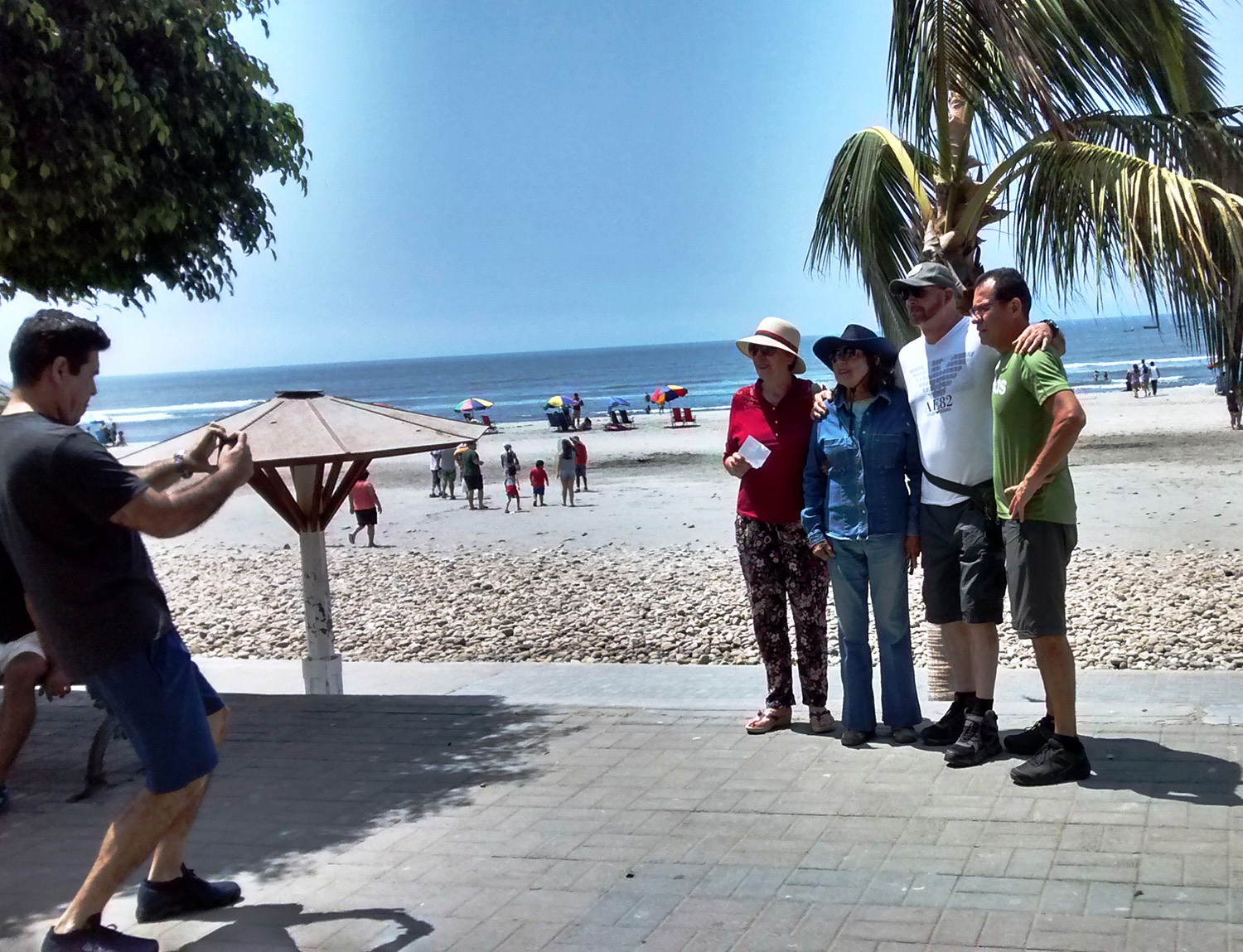 Playas de Pacasmayo empiezan a recibir más turistas